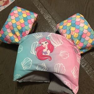 Ariel Floater